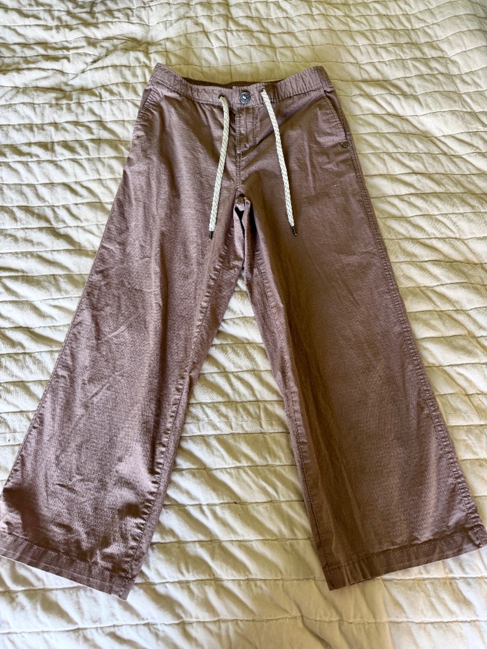 Vuori Cropped Lightweight Pants